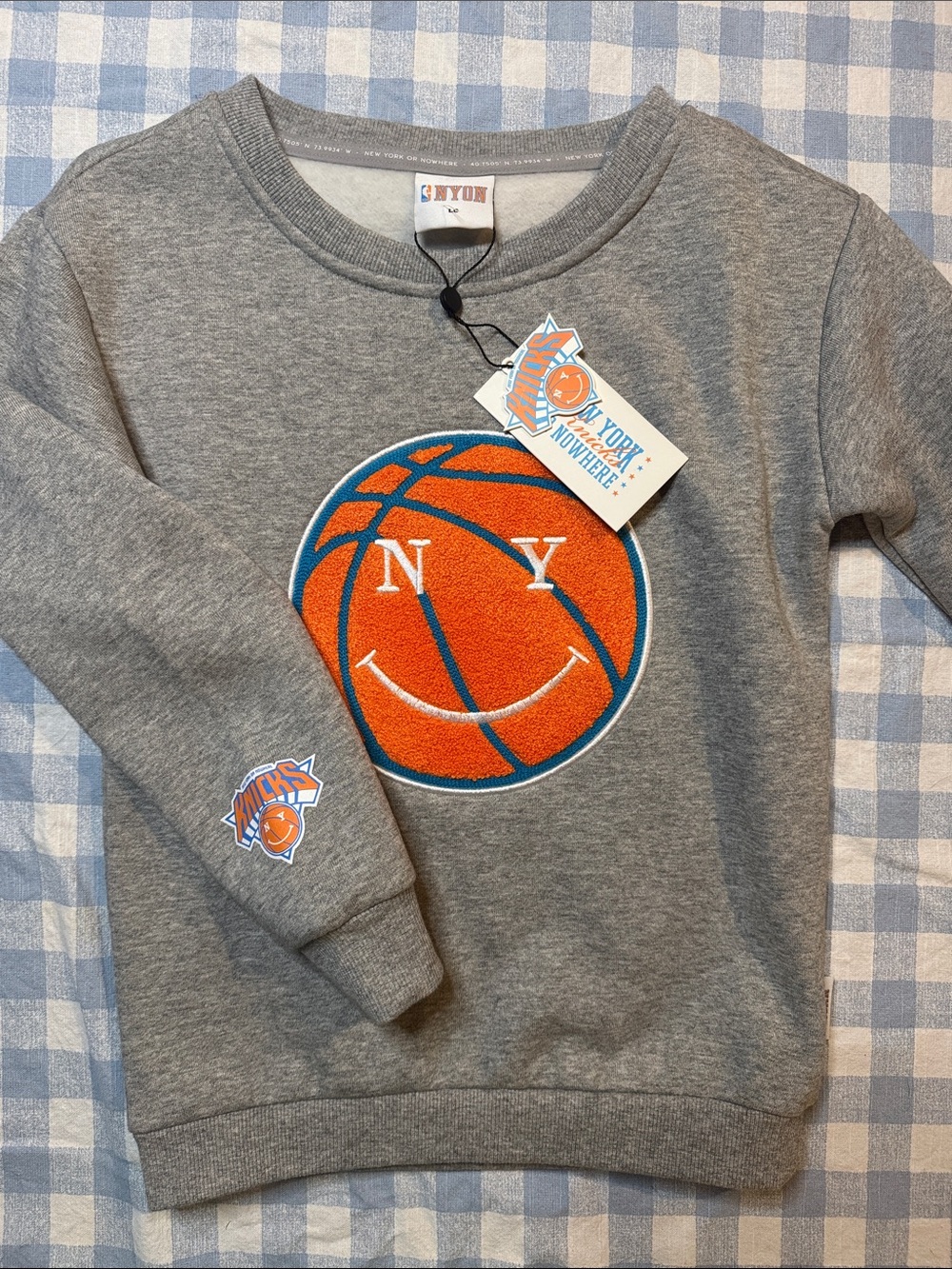 New York or Nowhere Knicks Basketball Smiley Crewneck kids